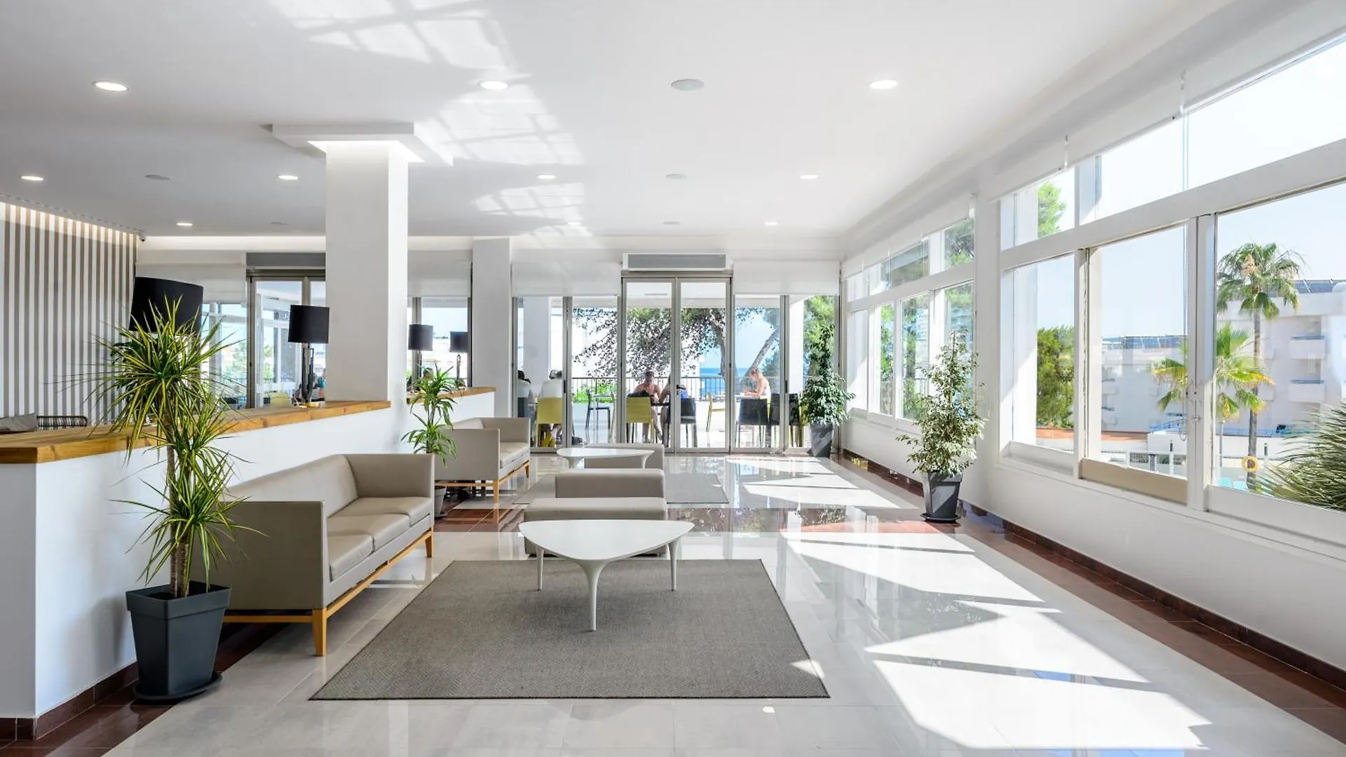 Hotel Vibra Riviera Sant Antoni de Portmany Spanien